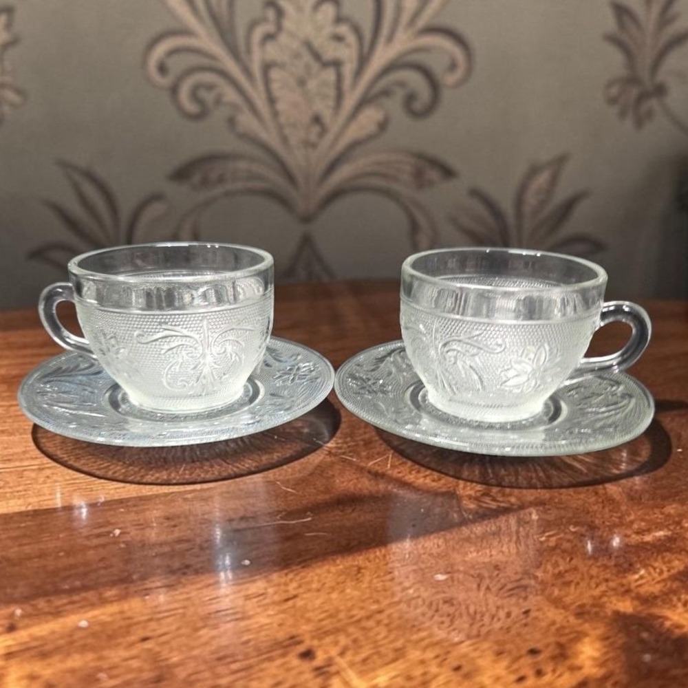 Anchor Hocking Sandwich Pattern Cups & Saucers, Set of 2 Vintage Clear Glassware